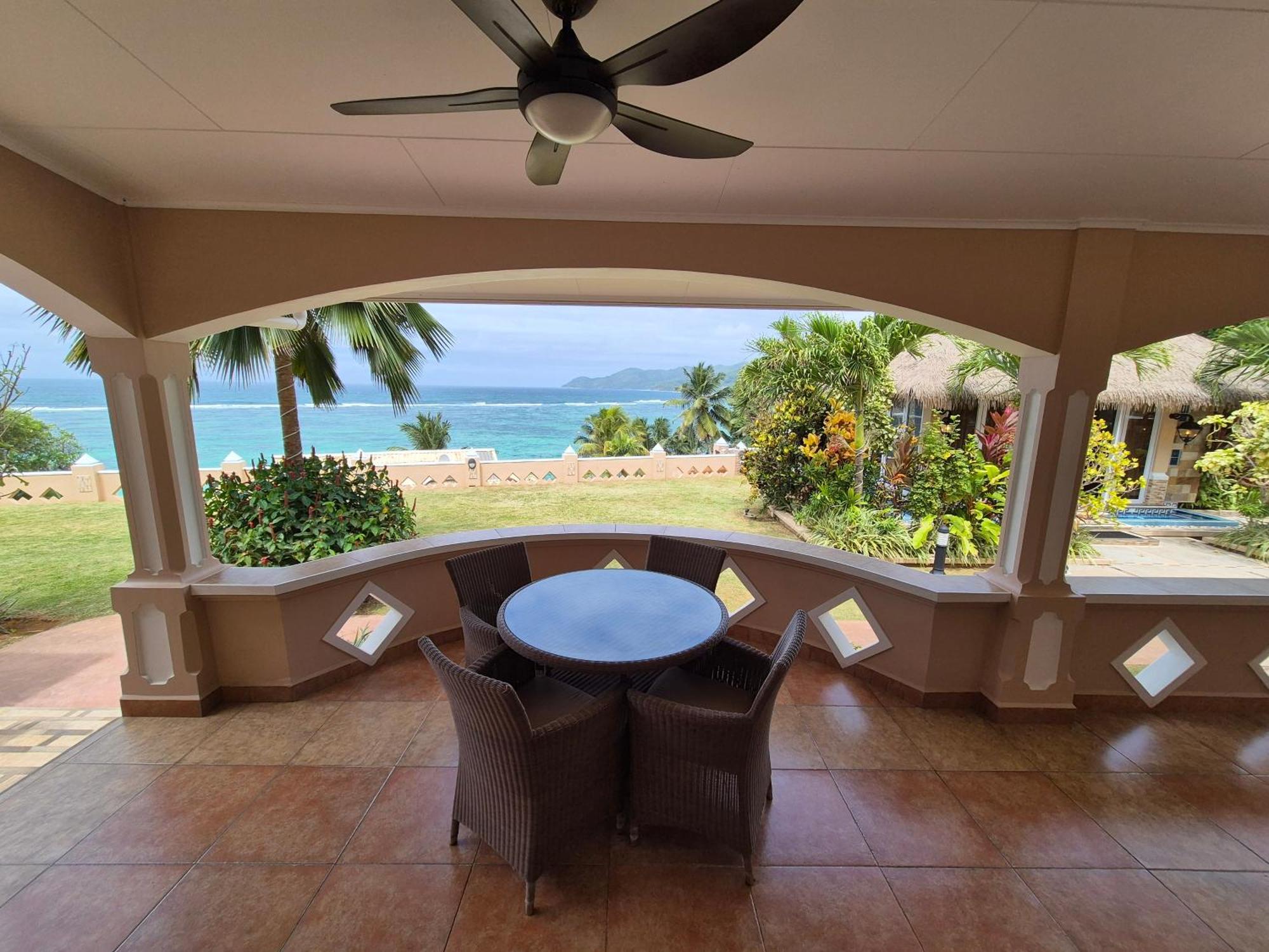 Au Fond De Mer View Anse Royale Exterior foto